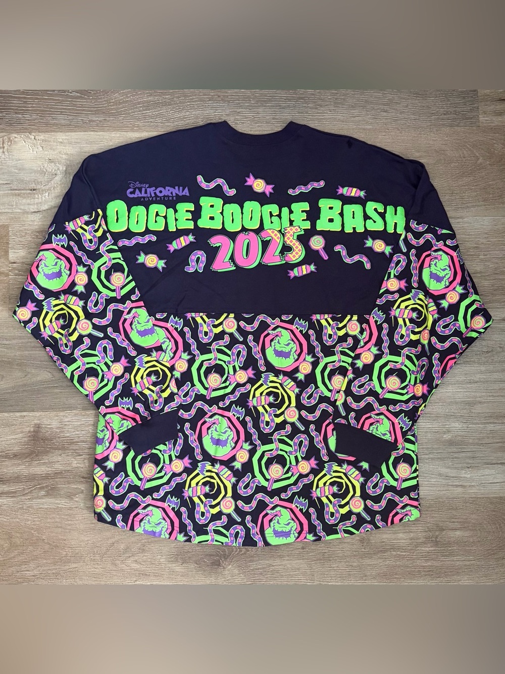 Disney Parks Oogie Boogie Bash Spirit Jersey 2025 X-Large Glow in the Dark NWT